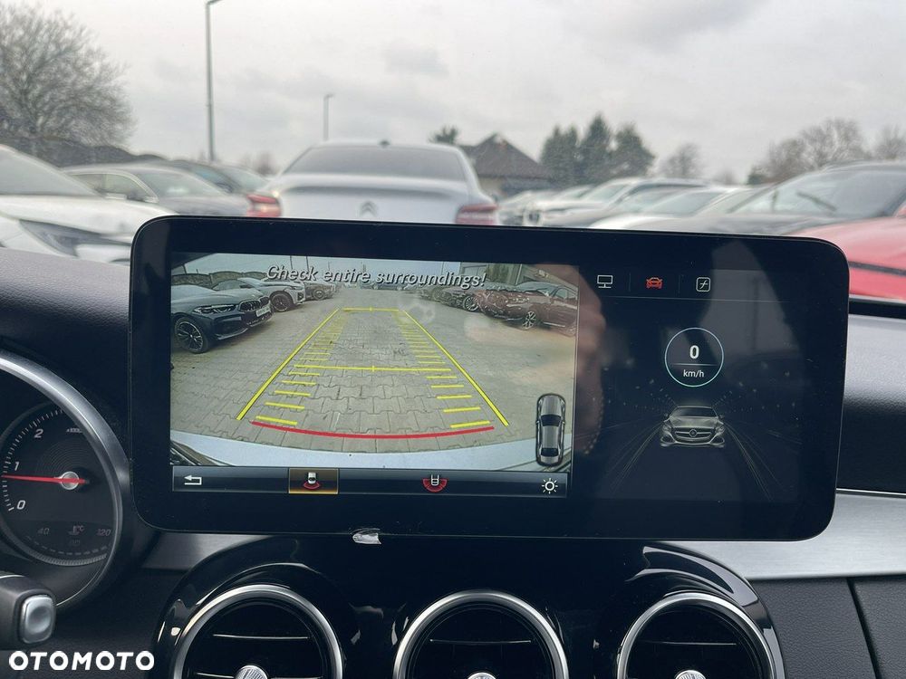 Mercedes-Benz Klasa C 220 d 4Matic 9G-TRONIC AMG Line - 12