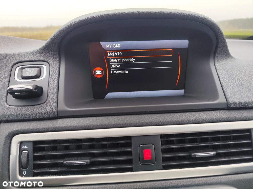 Volvo V70 D3 Summum - 34