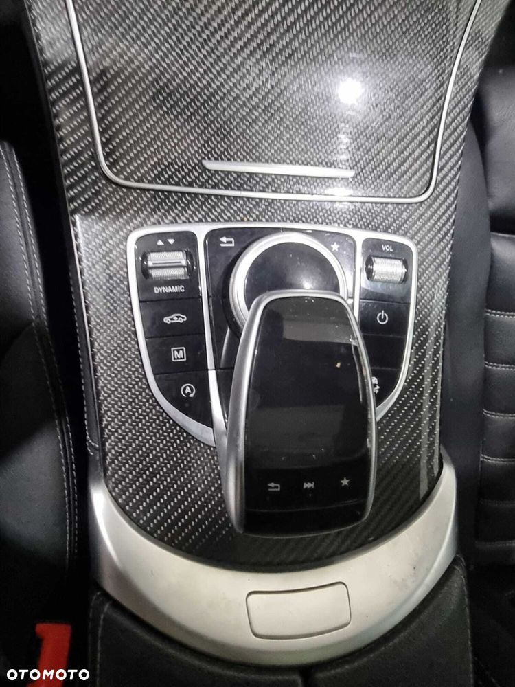 Mercedes-Benz GLC - 23