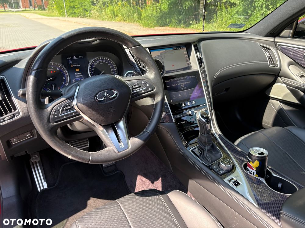 Infiniti Q60 3.0t AWD Sport Tech - 14