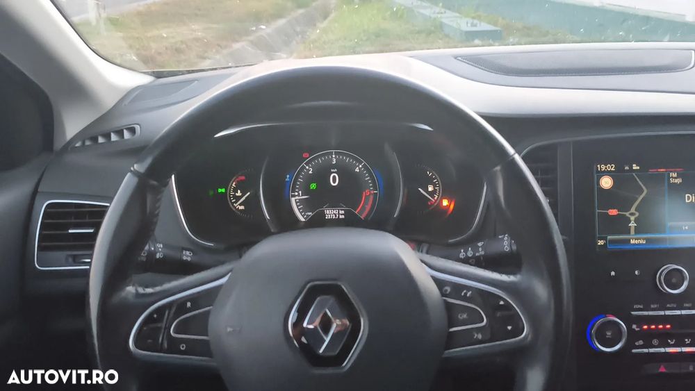 Renault Megane ENERGY dCi Zen - 9