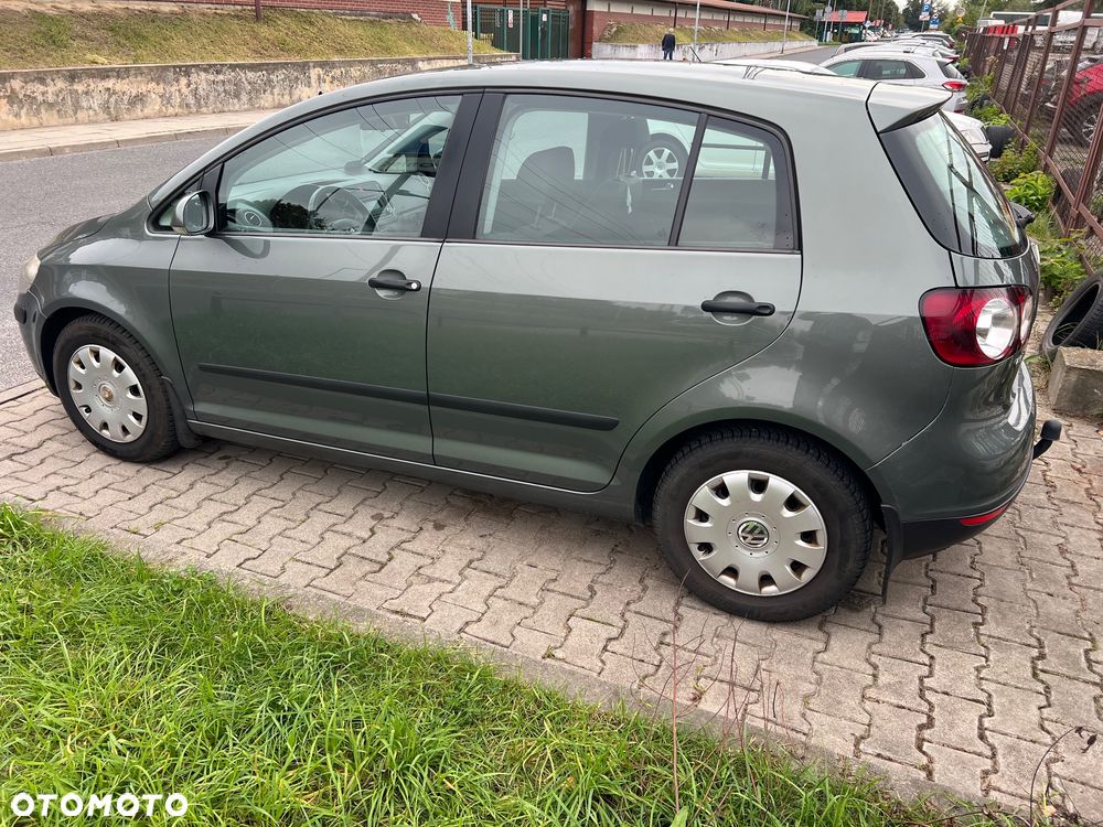 Volkswagen Golf - 3