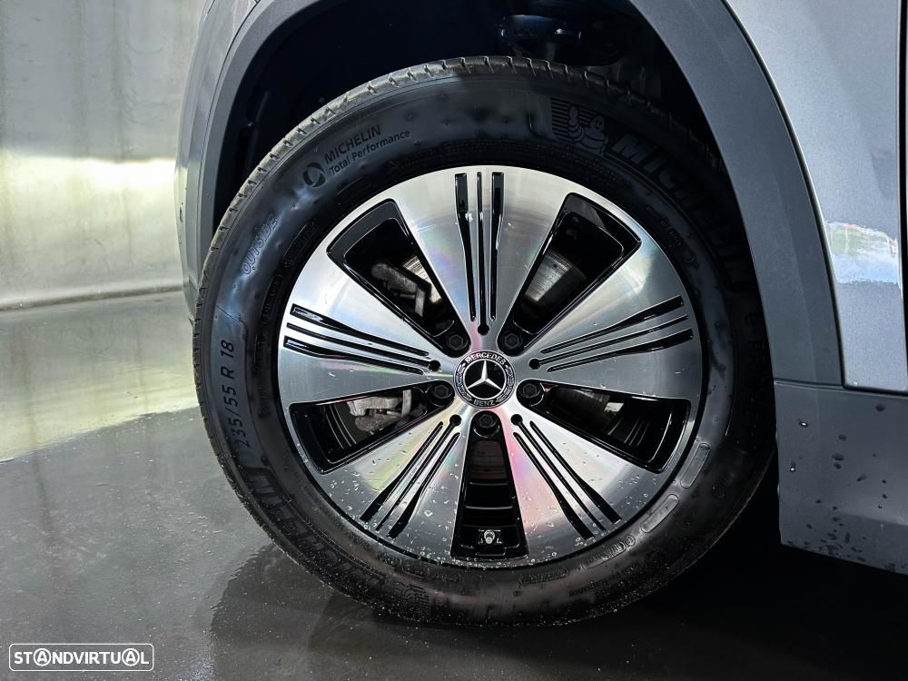 Mercedes-Benz EQA 250+ — fotografia 56