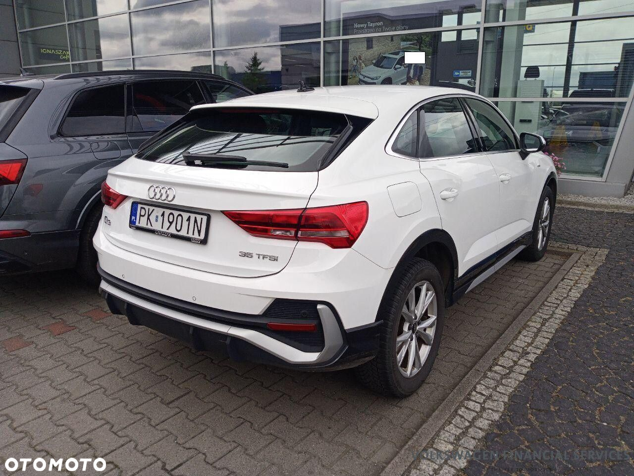 Audi Q3 Sportback - 4