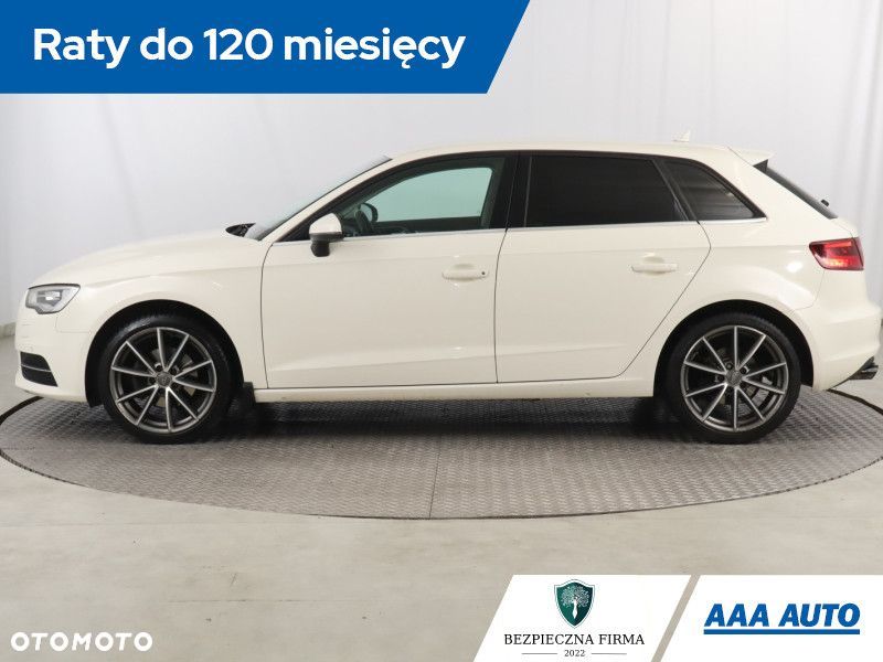 Audi A3 Sportback - 4