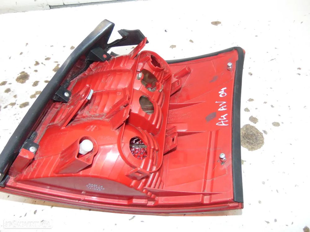 Audi A4 farolim - 5