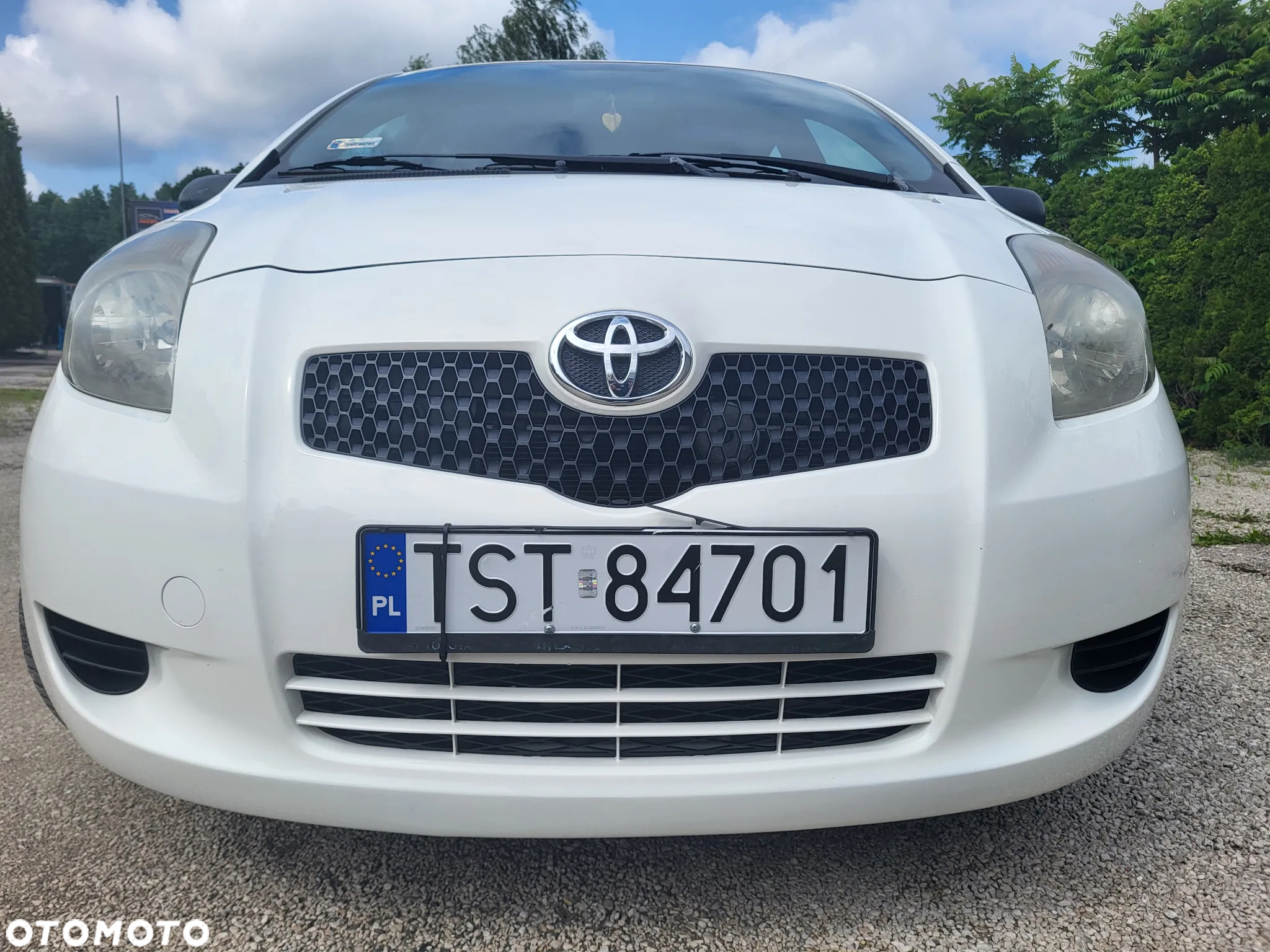 Toyota Yaris - 18