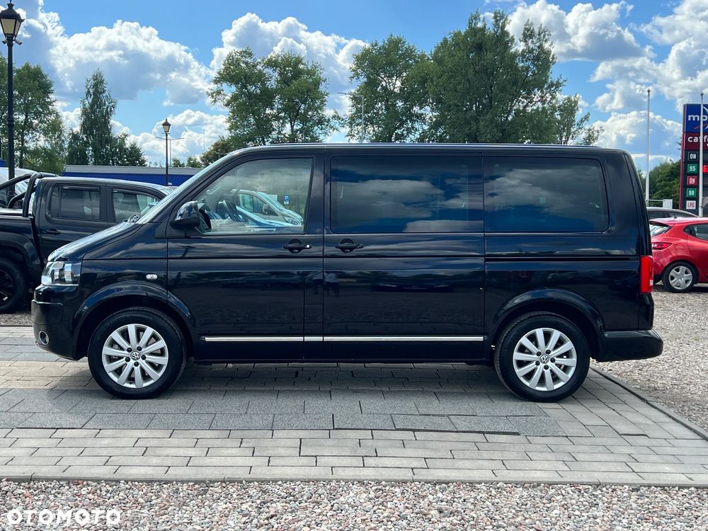 Volkswagen Multivan - 12