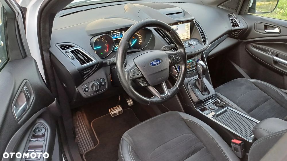 Ford Kuga 1.5 TDCi 2x4 ST-Line - 8