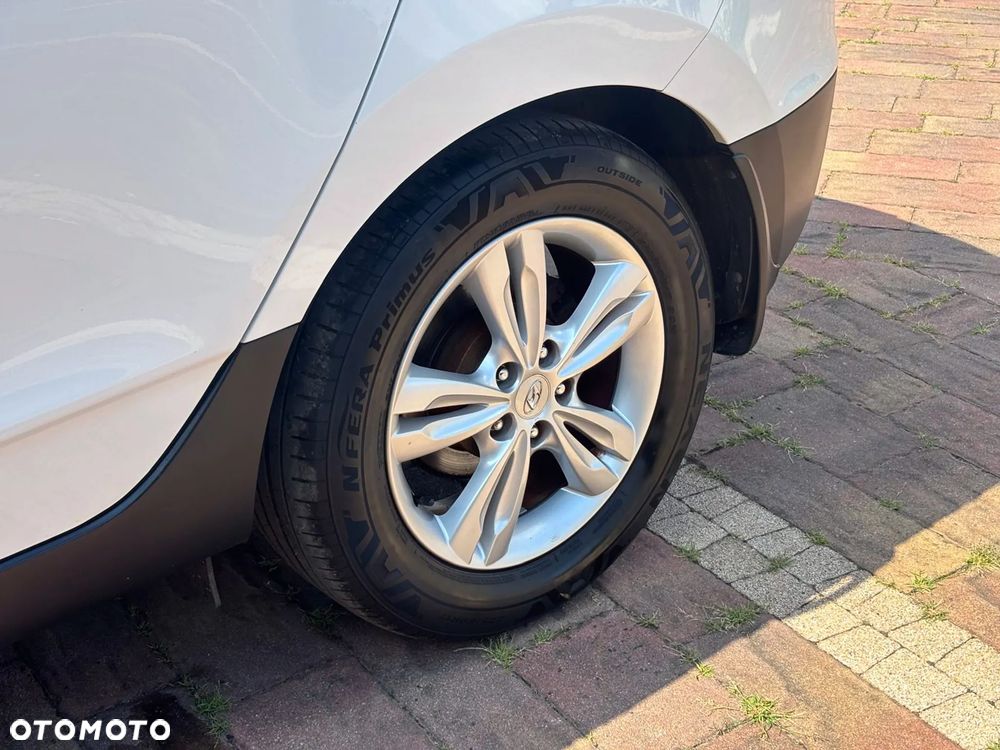 Hyundai ix35 2.0 4WD Automatik Premium - 10