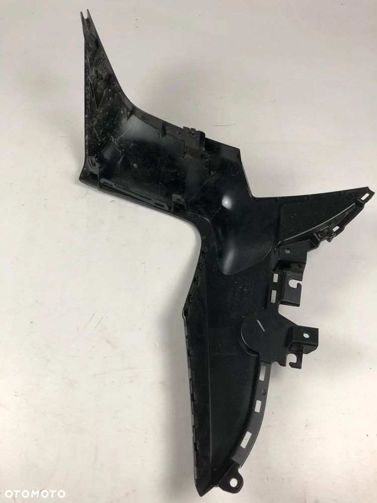 Yamaha X-Max 125 300 18- Prawa Owiewka Bok Wypełnienie - 5