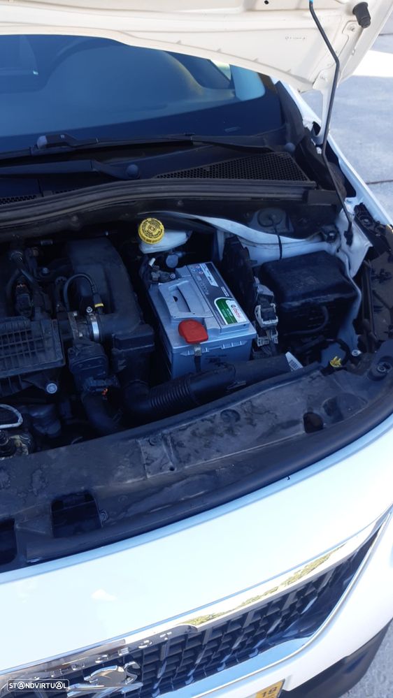 Peugeot 2008 1.2 PureTech Style - 24