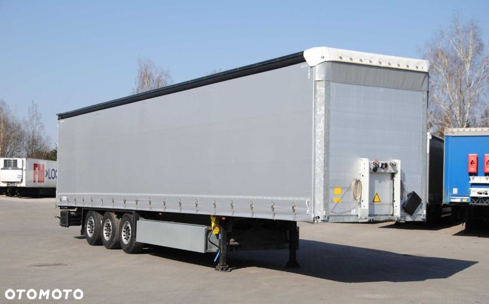 Schmitz Cargobull SCS kurtyna, podnoszona oś - 4