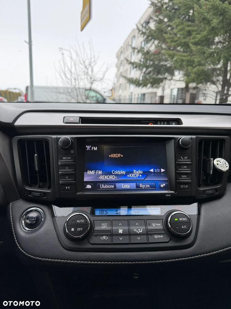 Toyota RAV4 2.0 D-4D Premium 4x2 - 20