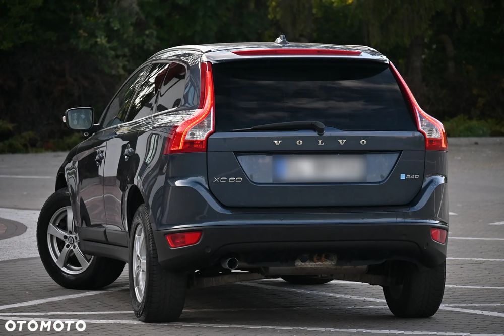 Volvo XC 60 2.4D DRIVe - 15