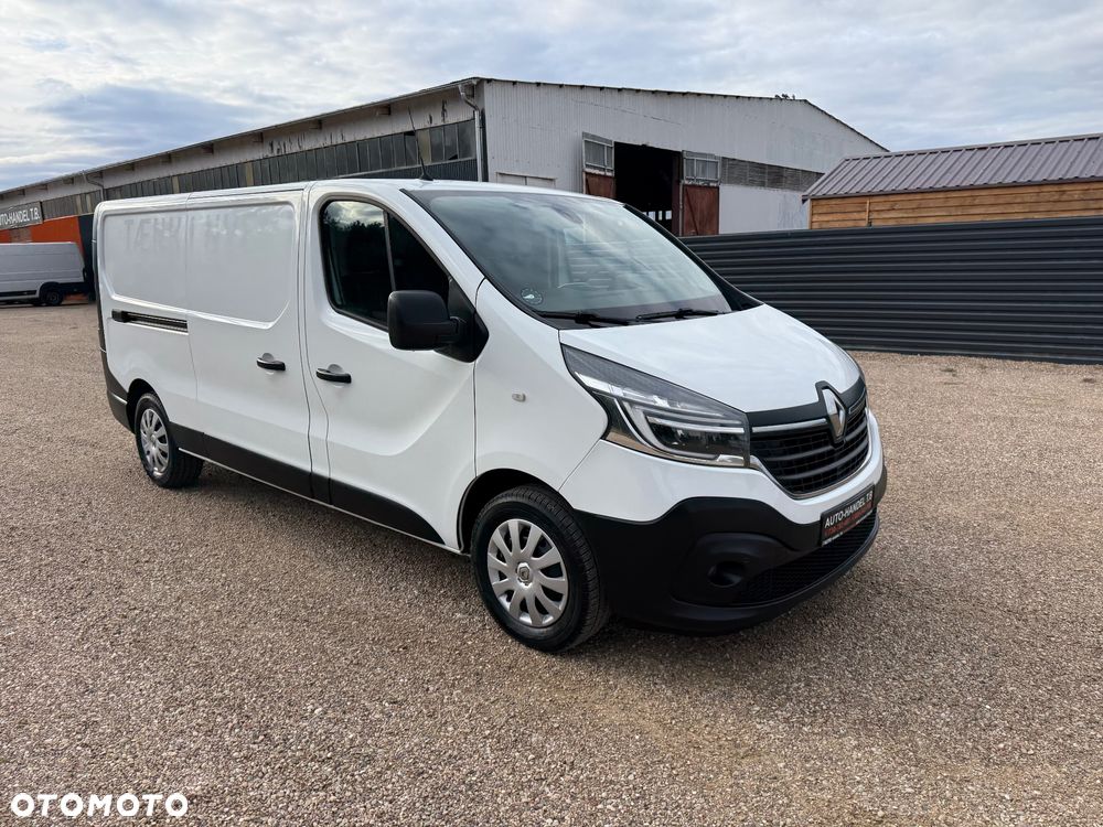 Renault Trafic - 17
