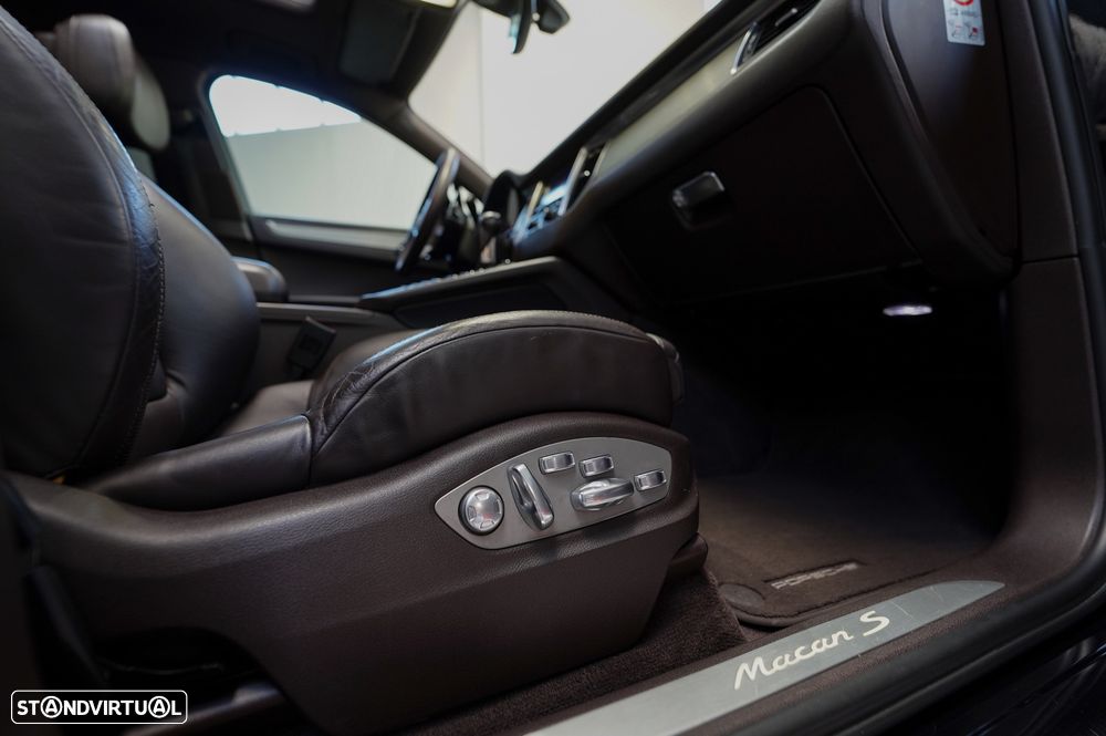 Porsche Macan S - 27