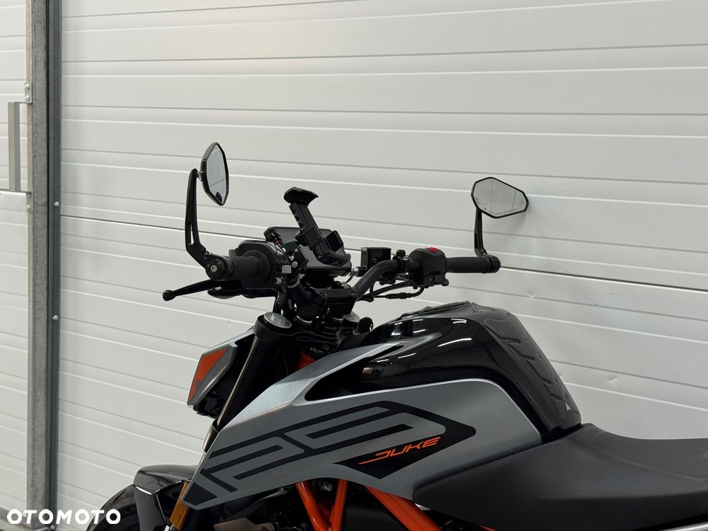 KTM Duke - 18