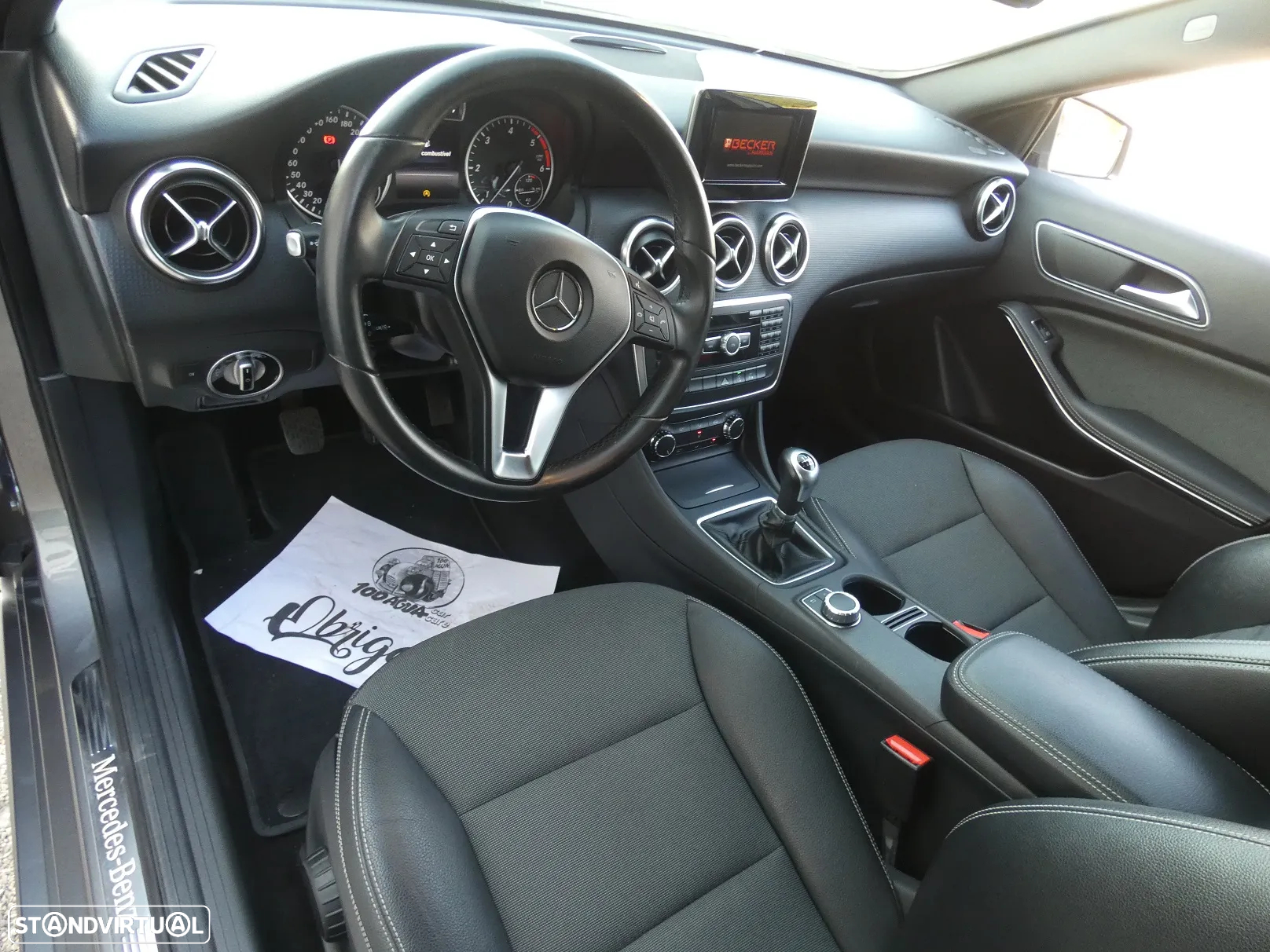 Mercedes-Benz A 180 d AMG Line - 15