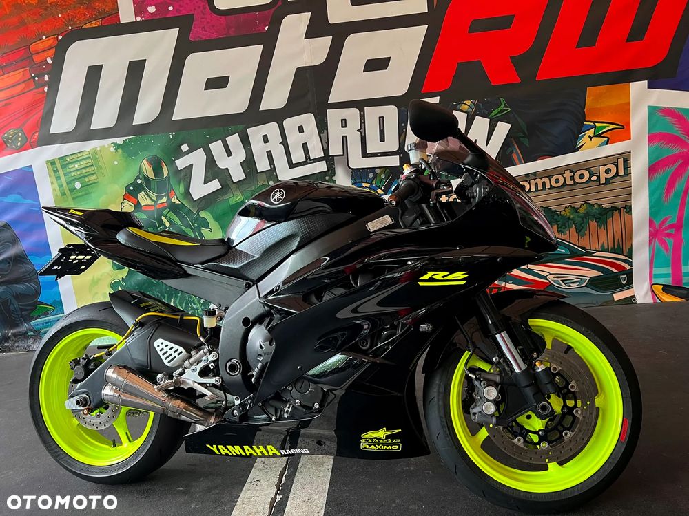 Yamaha R6 - 16