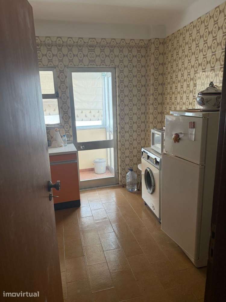 Apartamento T2 Central, e junto ao Mar - Grande imagem: 4/13