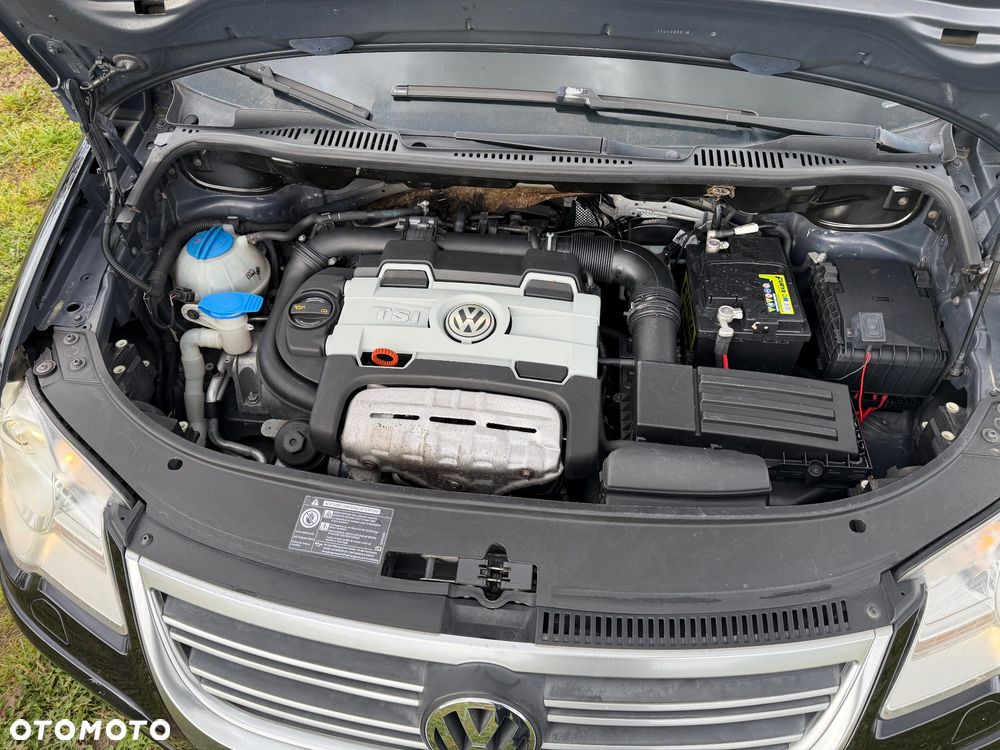 Volkswagen Touran 1.4 TSI DSG Highline - 19