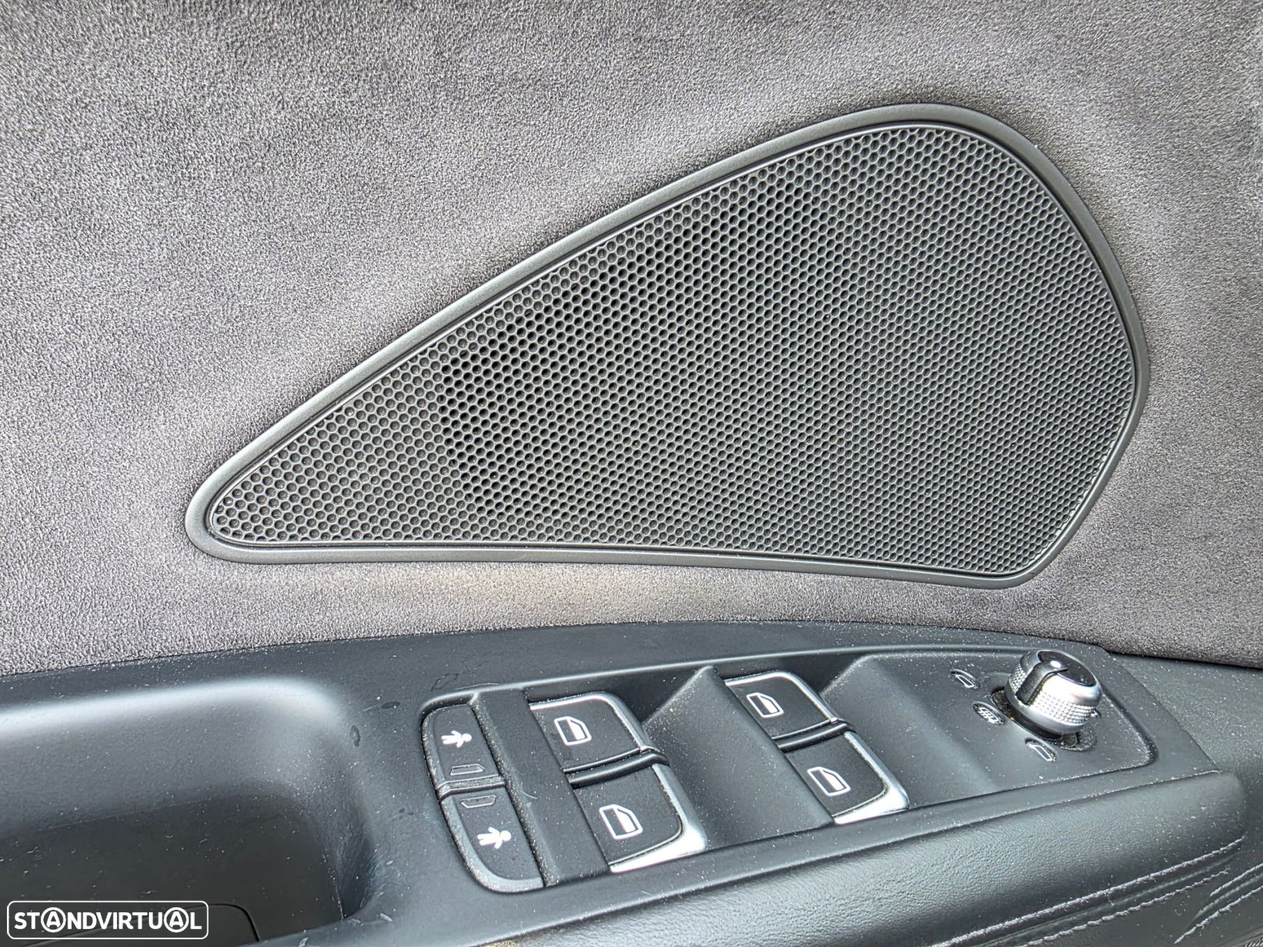 Audi A8 - 24