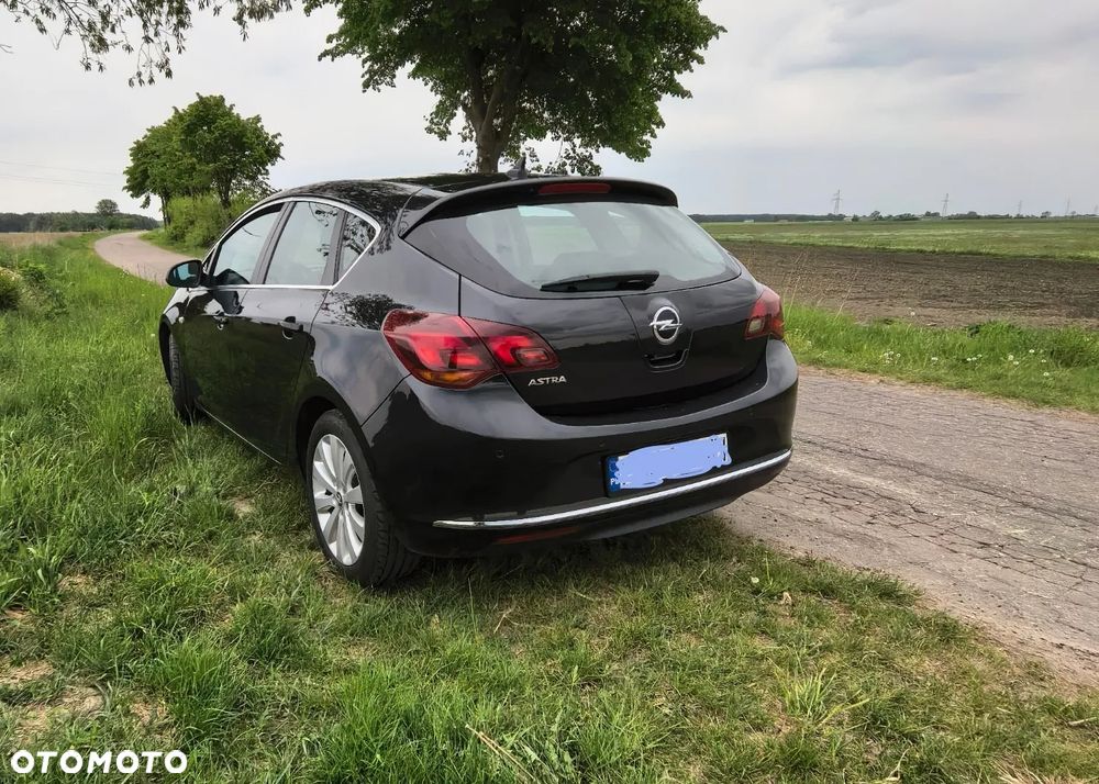 Opel Astra 1.4 Turbo - 4