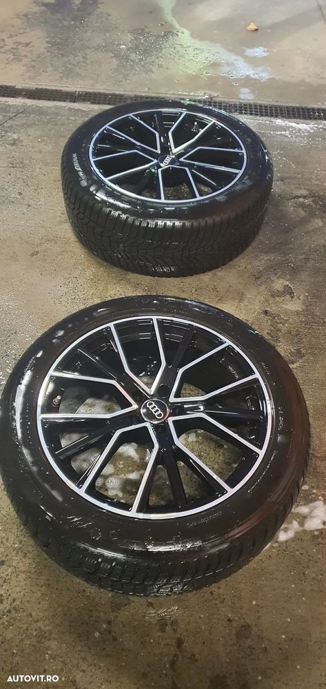 Jante Audi Sport 20 in design cu 5 spite en-V cu Anvelope de iarna - 12