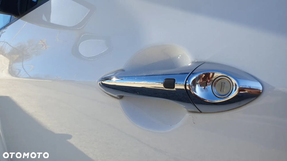 Kia Venga 1.6 CVVT Titanium Collection - 29