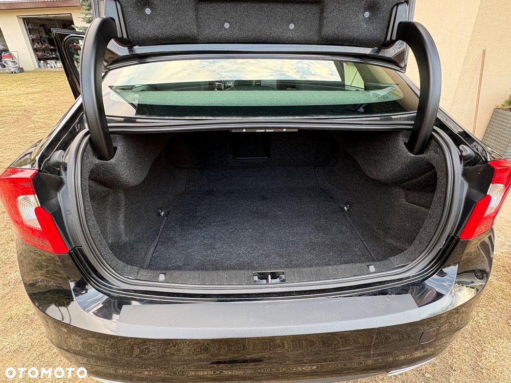Volvo S60 2.5 T5 - 13