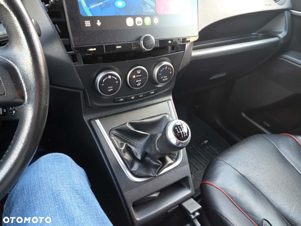 Mazda 5 2.0 Sport - 8