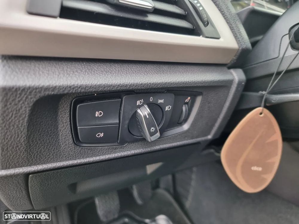 BMW 116 d EfficientDynamics Edition - 10