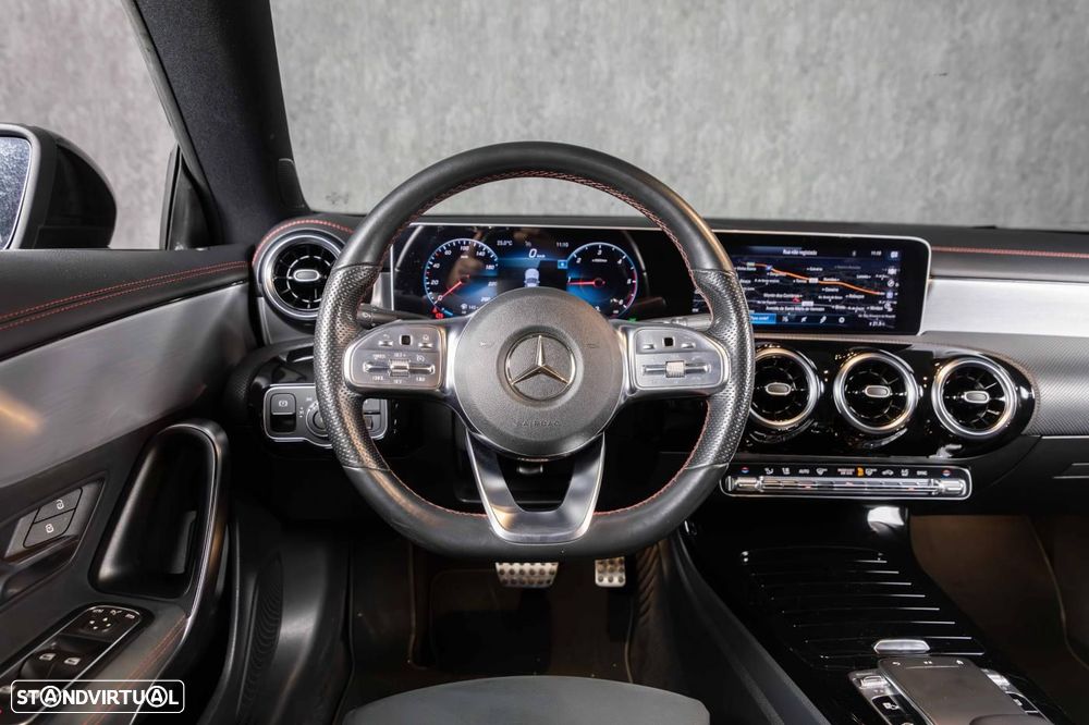 Mercedes-Benz CLA 180 - 55