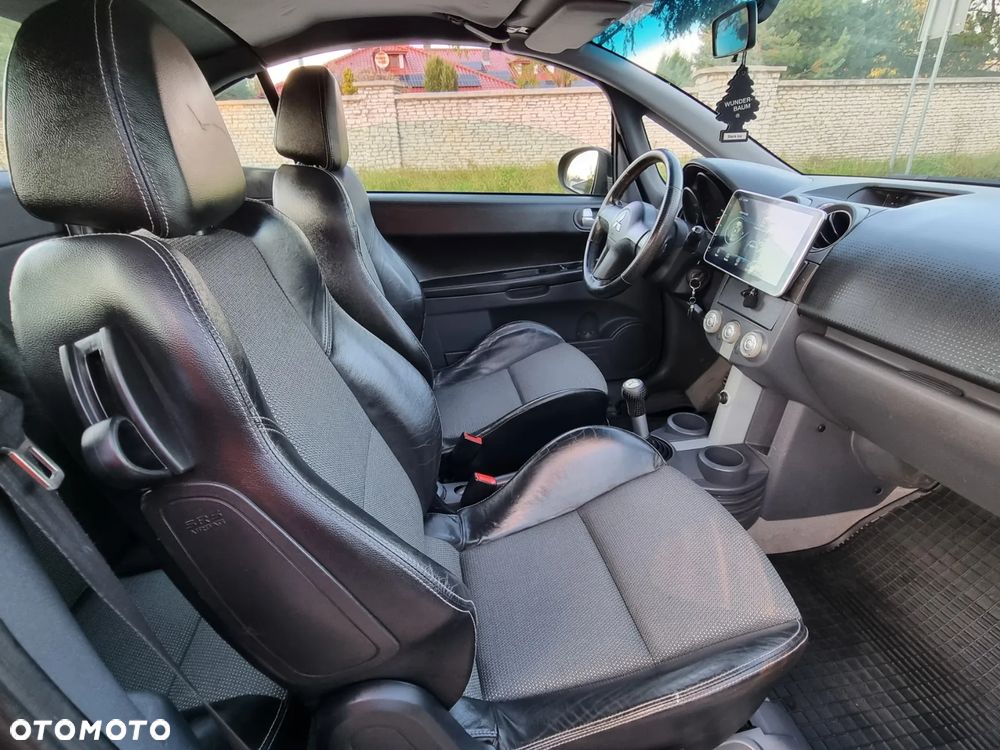 Mitsubishi Colt CZC 1.5 Invite - 6