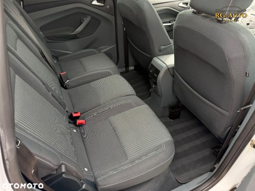 Ford C-MAX - 36
