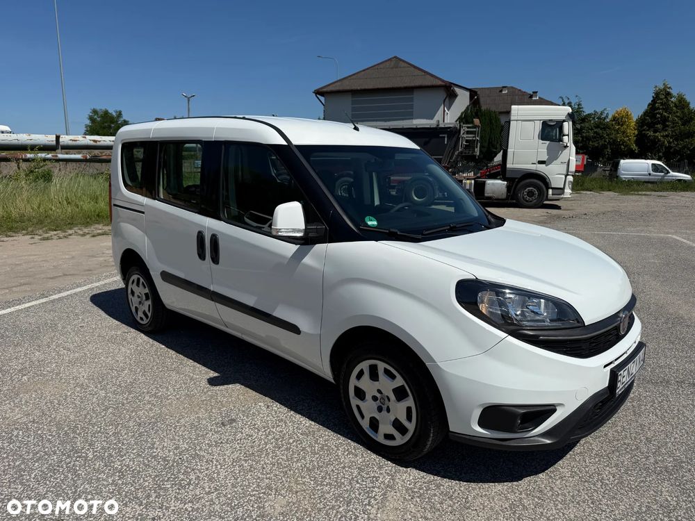 Fiat Doblo 1.4 16V Active - 10