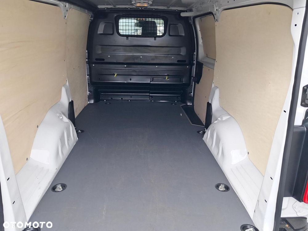 Toyota PROACE - 11