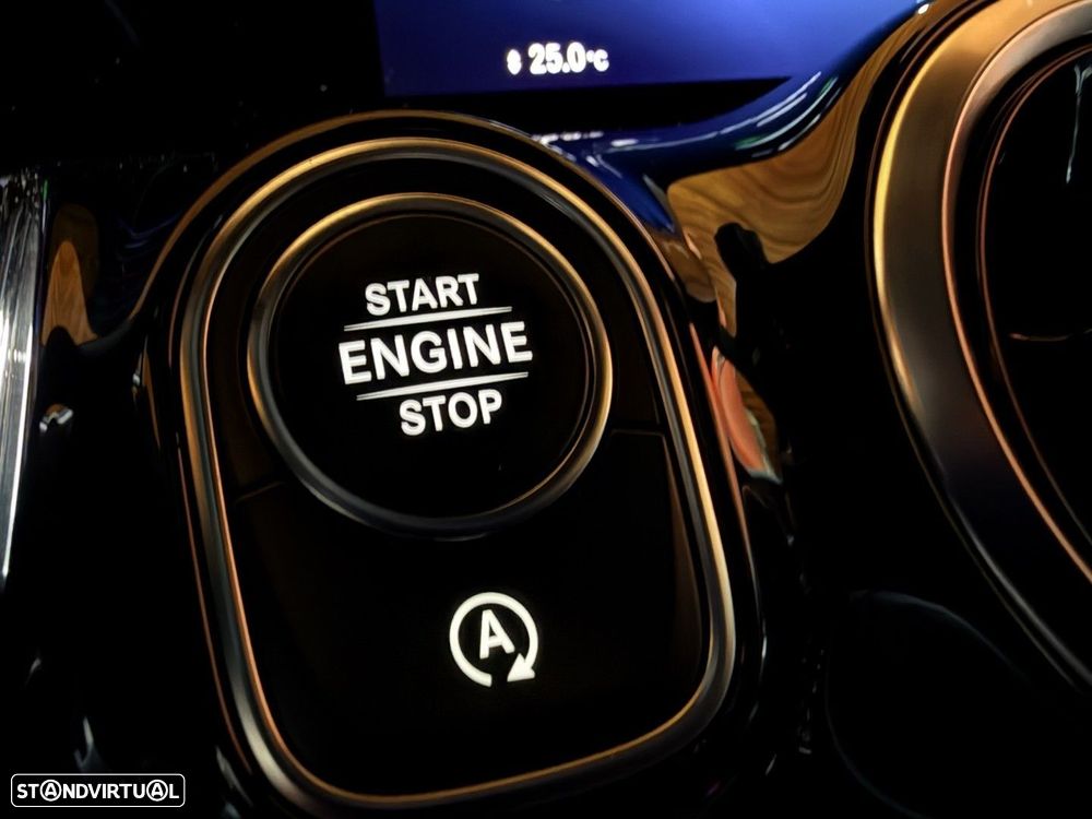 Mercedes-Benz GLA 180 7G-DCT Edition Progressive Line - 18