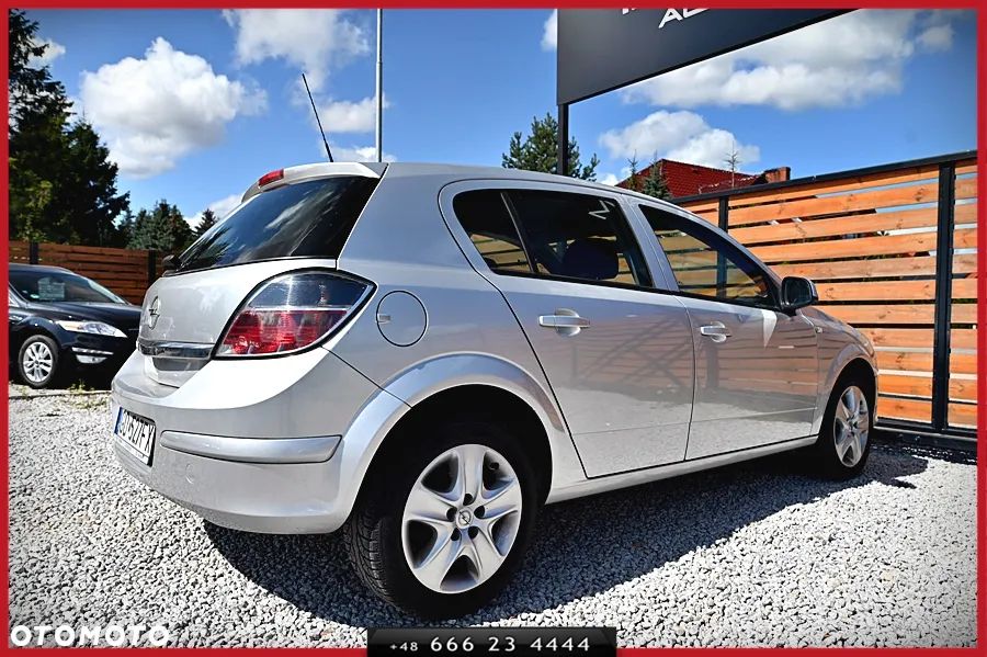 Opel Astra 1.6 Active - 12