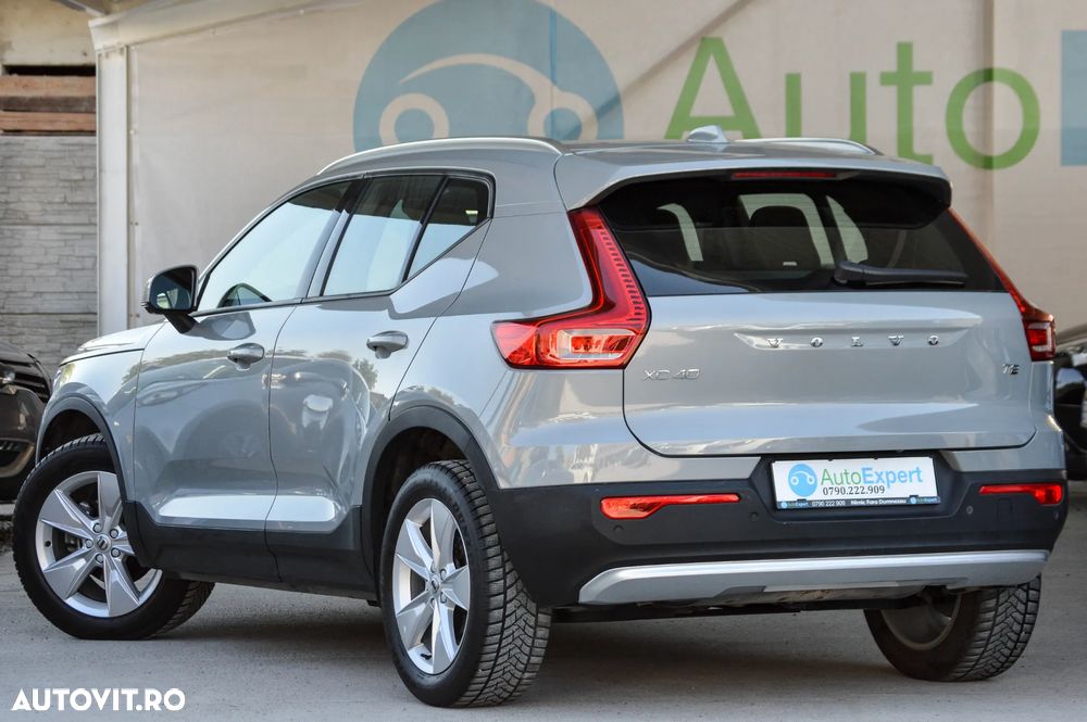 Volvo XC 40 T2 AT8 Momentum - 16