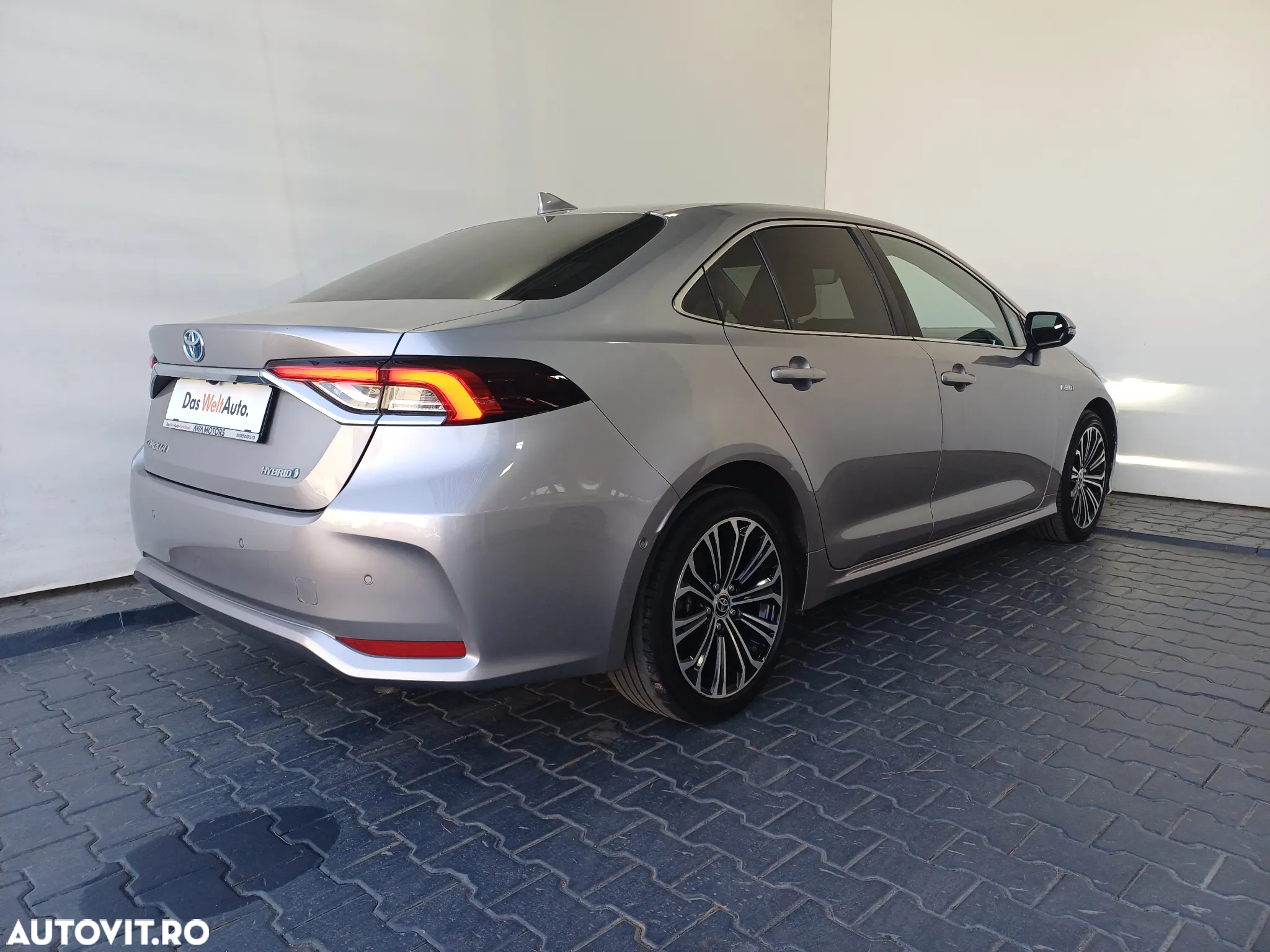 Toyota Corolla Sedan 1.8 HSD Dynamic - 27