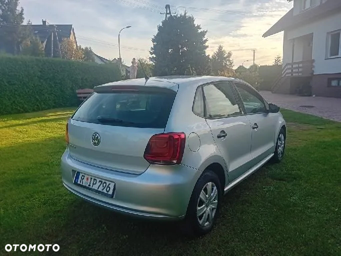 Volkswagen Polo 1.2 MATCH - 3
