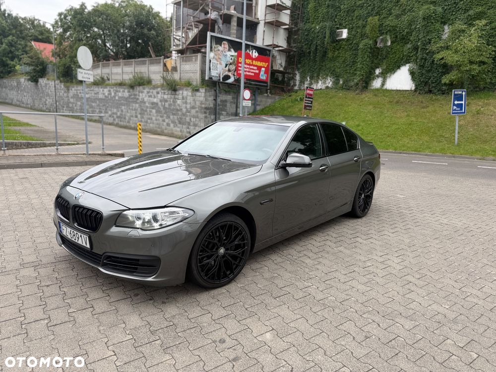 BMW Seria 5 520d Luxury Line - 1