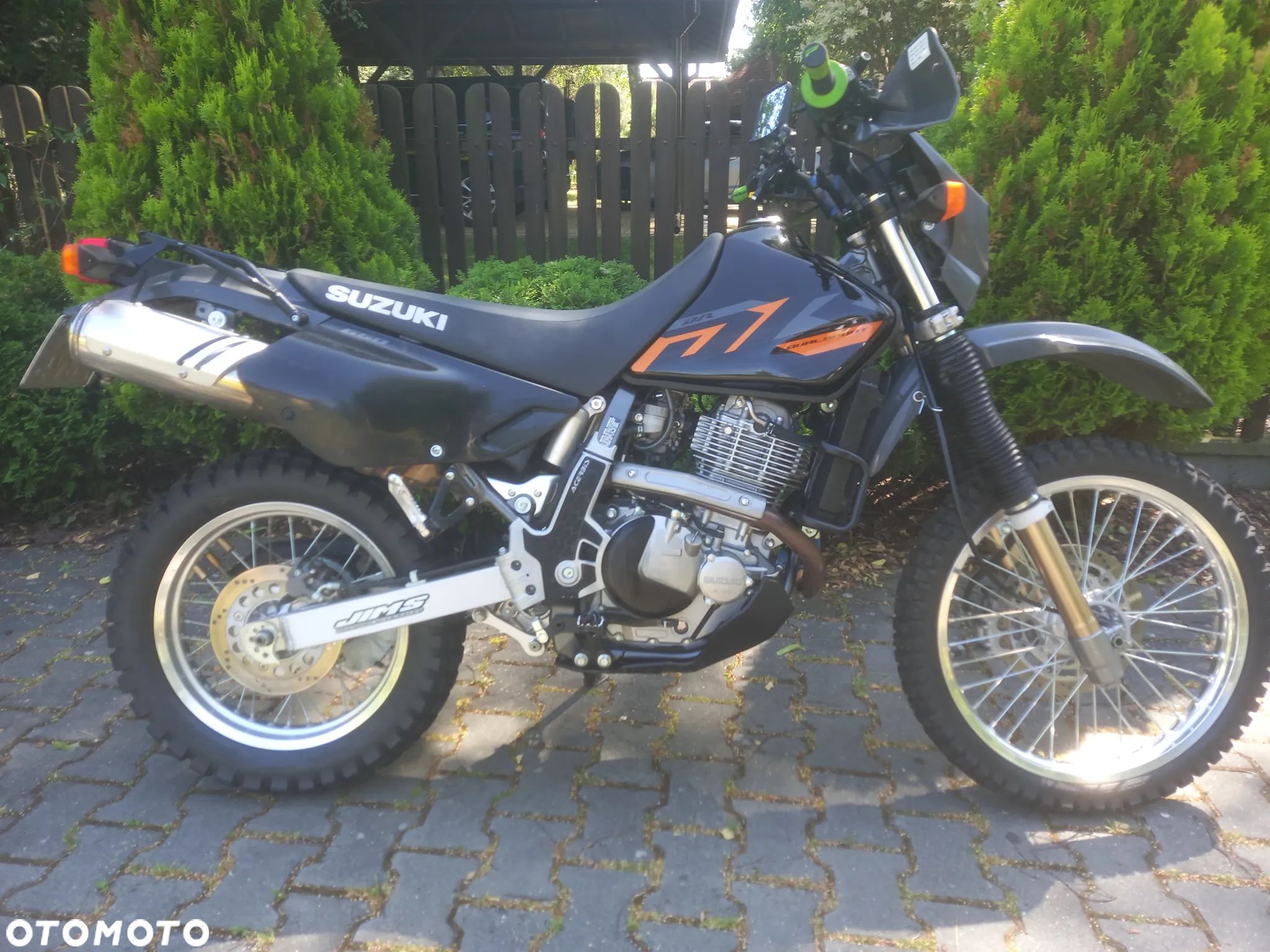 Suzuki DR