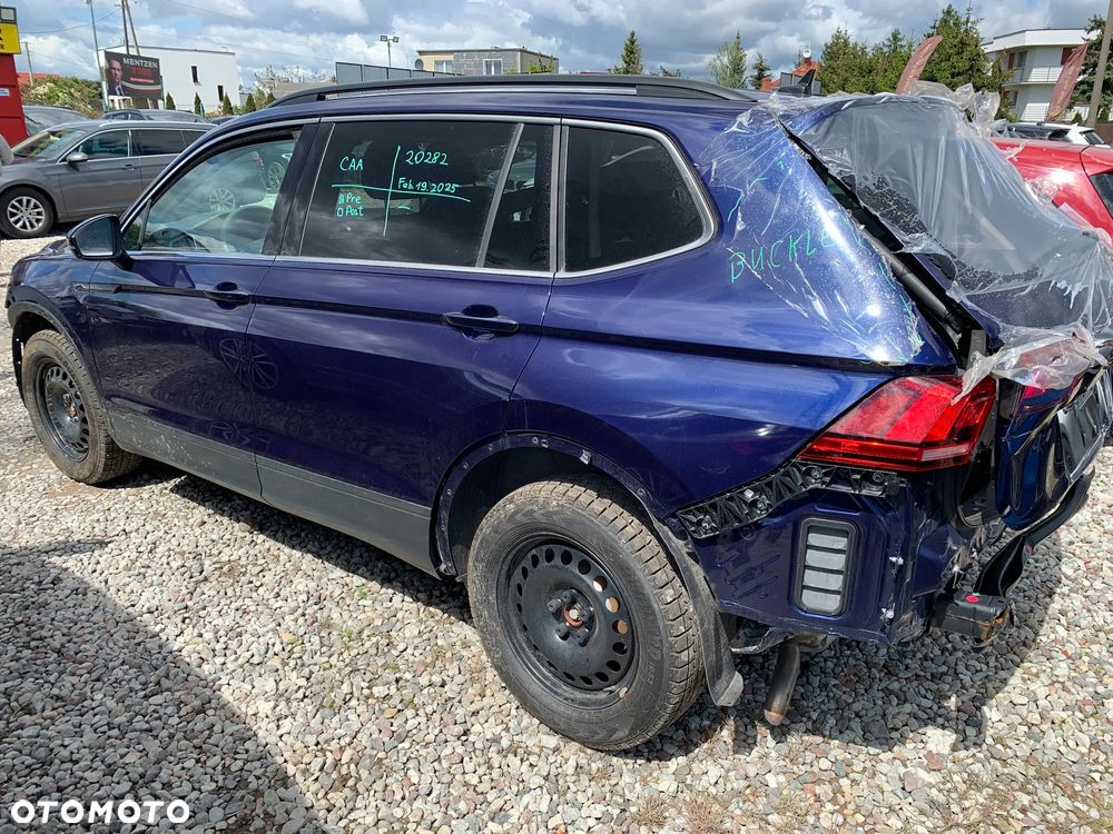 Volkswagen Tiguan Allspace 2.0 TSI 4Mot Comfortline DSG - 9