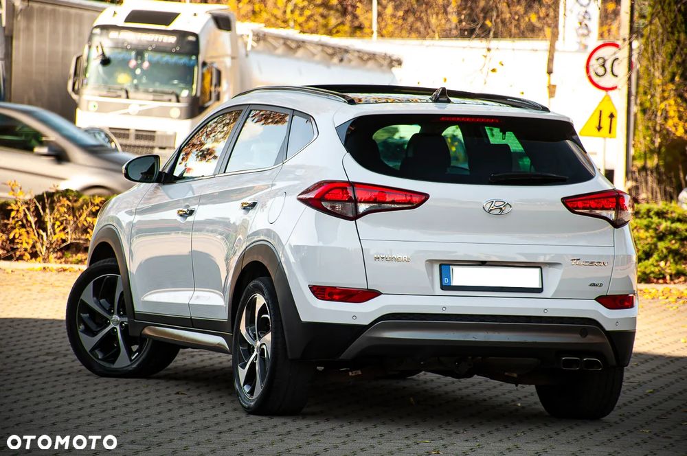 Hyundai Tucson 2.0 CRDI 4WD Premium - 10