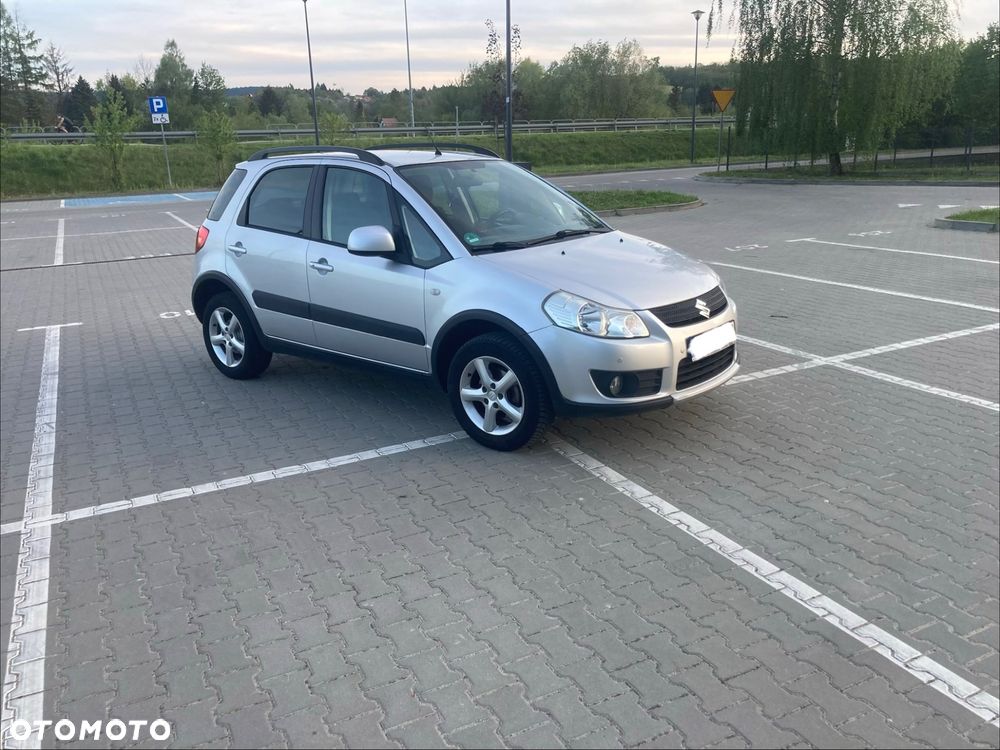 Suzuki SX4 1.6 VVT 4x4 Comfort - 1