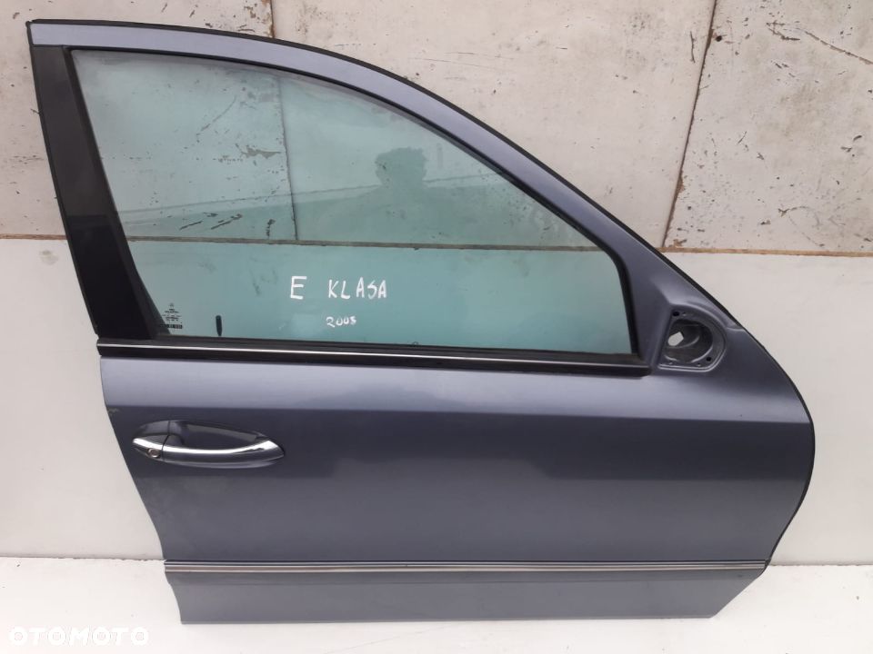 DRZWI PRAWE PRZEDNIE MERCEDES E KLASA W211 02-06