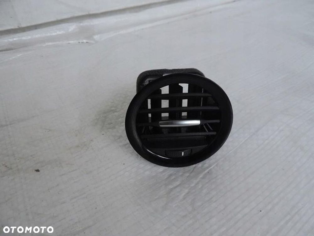 KRATKA NAWIEWU DESKI OPEL ADAM - 1